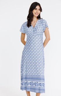 Robe longue en maille plissée