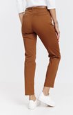 Pantalon 7/8 forme chino avec ceinture