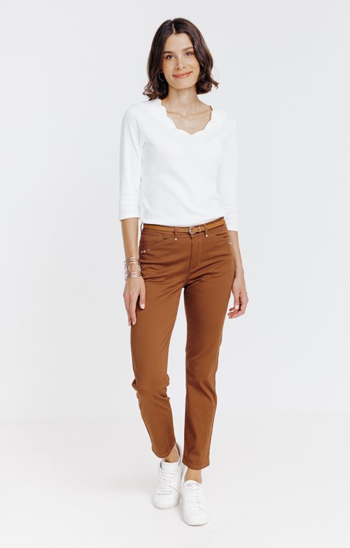 Pantalon 7/8 forme chino avec ceinture