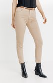 Pantalon détail clous et ceinture