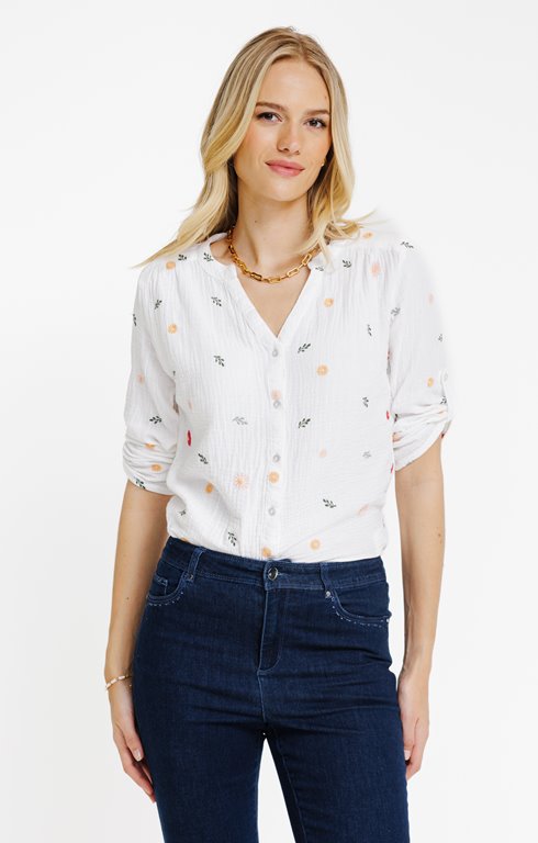 Chemise en gaze de coton brodée