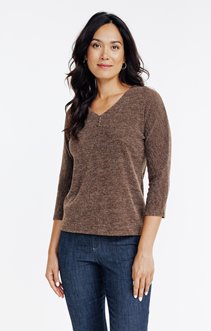 Pull en matière fantaisie