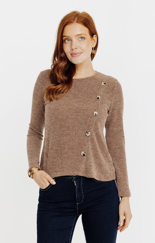 Pull patte de boutonnage asymétrique