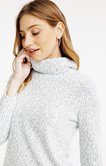 Pull en matière fantaisie