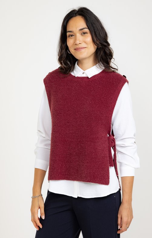 Pull ouvert sur les côtés