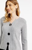Pull avec fausse fermeture boutonnée