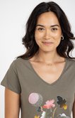 Tee-shirt imprimé bouquet col v