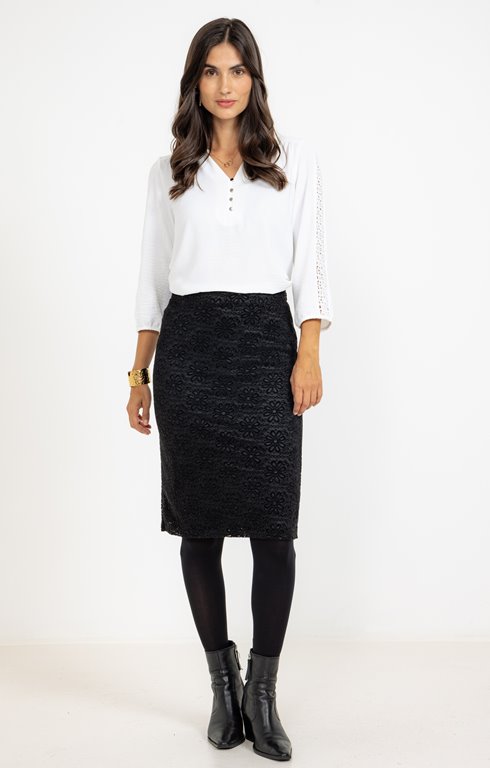 Jupe midi en dentelle maille