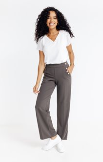 Pantalon coupe large bouton doré