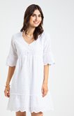 Robe avec broderie anglaise 