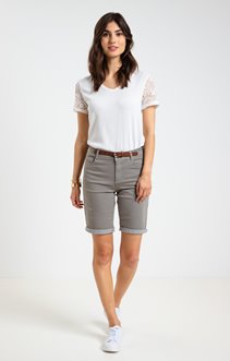 Short en coton avec ceinture