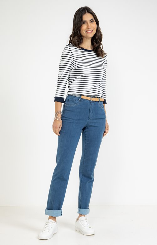 Pantacourt broderies fantaisies