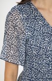 Robe imprimée avec détail plumetis