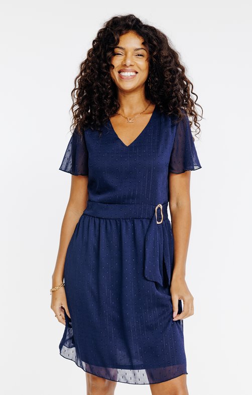 Robe unie avec détail de boucle