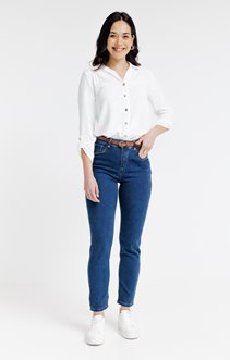 Pantacourt en denimdétails clous dorés