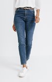 Pantalon jean slim avec jeu de strass