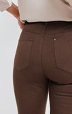 Pantalon stretch avec ceinture fantaisie