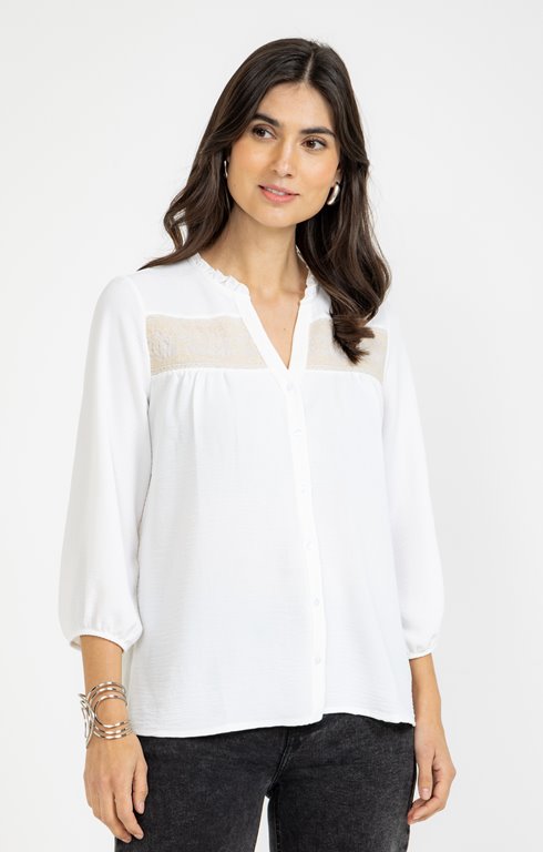 Blouse avec empiècement brodé