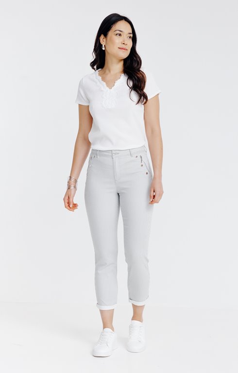 Pantalon rayé avec détails de pressions