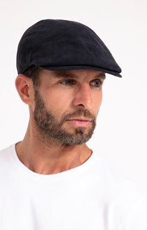 Casquette plate en suédine