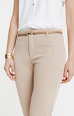 Pantalon slim 7/8 en maille et ceinture
