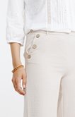 Pantalon coupe large détails bouton coco