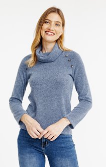 Pull avec boutons fantaisie
