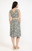 Robe en maille avec ceinture rafia