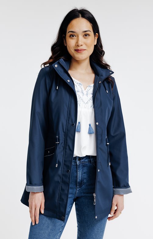 Imperméable à capuche