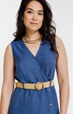 Robe midi unie avec ceinture rafia