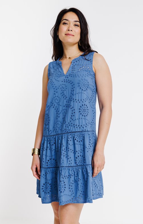 Robe en broderie anglaise