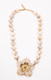Ras de cou pendentif fleur