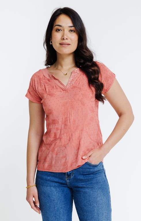 Tee-shirt avec plumetis brodés