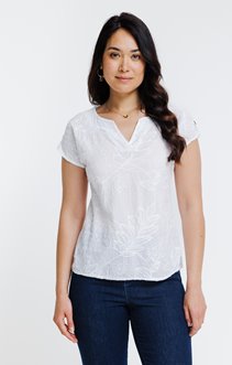 Tee-shirt avec plumetis brodés