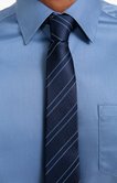 Cravate 7cm en soie Chevron Strie
