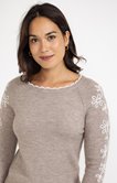 Pull avec broderie