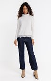 Tee-shirt col montant et dentelle