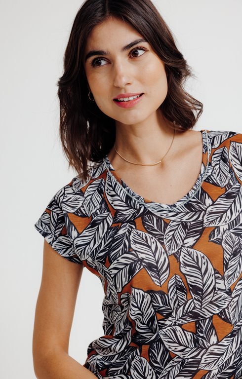 Petit Bateau - T-shirt Manches Courtes Femme Le Droit - Coton Biologique - Coupe Droite, Col Rond Légèrement Ouvert - Lot De 1