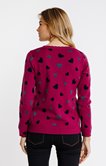 Pull avec coeurs contrastés