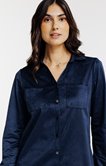 CHEMISE AVEC POCHES EN SUEDINE