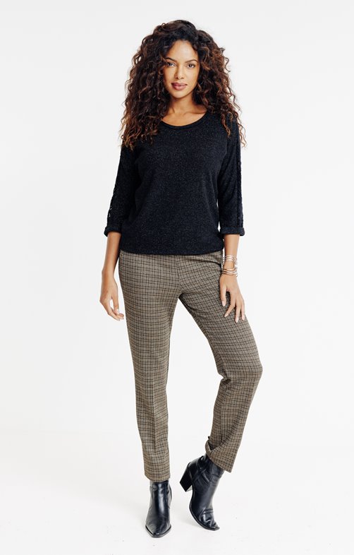 TREGGING CARREAUX  DETAILS BRANDEBOURG