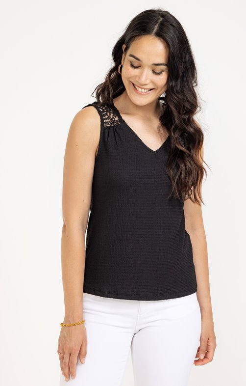Débardeur uni macramé