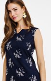 Robe brodée sans manches