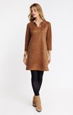 Robe courte en suédine