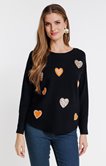 Pull avec coeurs brodés
