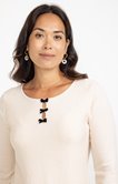 Pull détails noeuds sur le devant