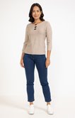 Pull détails noeuds sur le devant