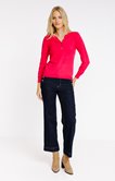 Pull avec boutons au col