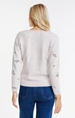 Pull broderie all over