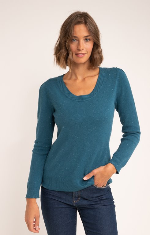 Pull col rond petits boutons et fronces